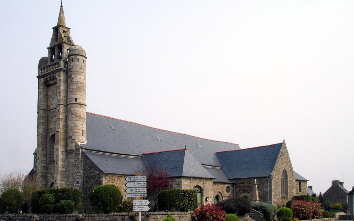 L'église Saint-Pierre de Pleudaniel, un remarquable édifice des XVIIe et XVIIIe siècles