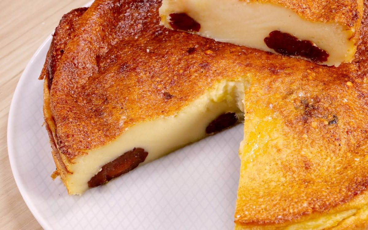 Le far breton : histoire et recette traditionnelle, avec sa variante aux pruneaux