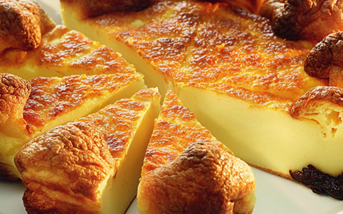Le far breton : histoire et recette traditionnelle, avec sa variante aux pruneaux